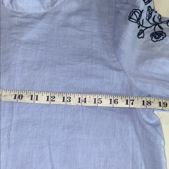 LOFT Blouse in Light Blue with Elegant Embroidery - Picture 7 of 11